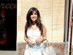 Shibani Kashyap spotted at Farmers’ Cafe