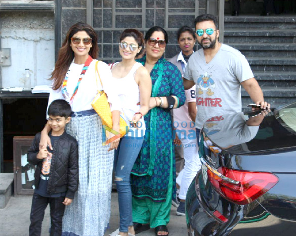 Shilpa Shetty snapped with her family at Tippling in Juhu Shilpa Shetty snapped with her family at Tippling in Juhu