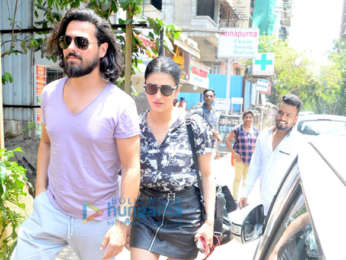 Shruti Haasan snapped with her boyfriend at Farmers Cafe in Bandra