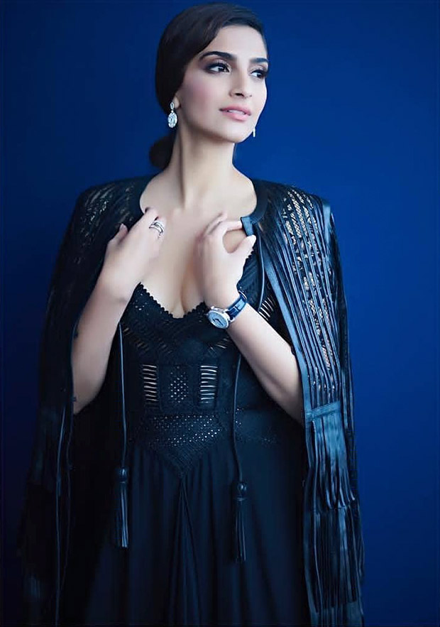Sonam Kapoor goes bold in black