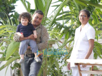 Taimur Ali Khan, Soha Ali Khan snapped with family in Bandra