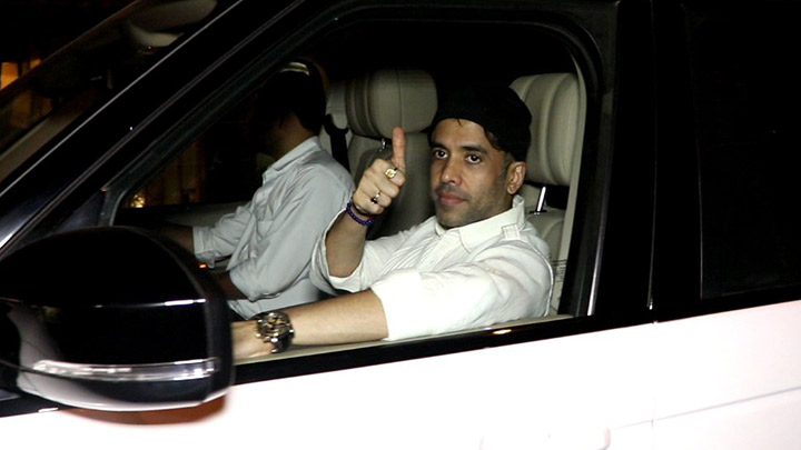 Tusshar Kapoor SPOTTED At Restaurant In Mumbai