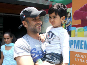 Tusshar Kapoor snapped with his son at play school