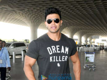 Urvashi Rautela, Abhishek Bachchan, Seema Khan and others snapped at the airport