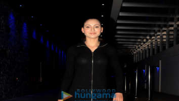 Urvashi Rautela snapped with her mom at Hakkasan