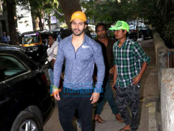 Varun Dhawan spotted at the gym in Bandra