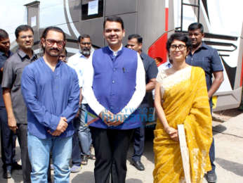 Aamir Khan, Kiran Rao snapped with Chief Minister of Maharashtra Devendra Fadnavis