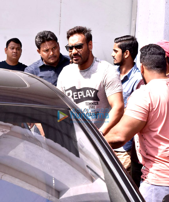 ajay devgn snapped on his film sets 6