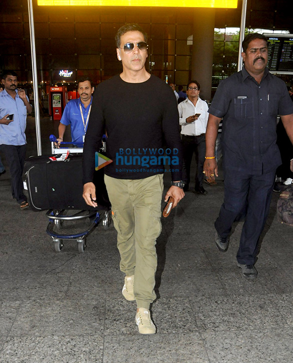 Akshay Kumar, Sonam Kapoor Ahuja, Shabana Azmi, Urvashi Rautela and others snapped at Mumbai airport