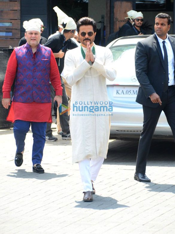 Anil Kapoor, Arjun Kapoor & others snapped attending Anand Ahuja-Sonam Kapoor’s wedding Anil Kapoor, Arjun Kapoor & others snapped attending Anand Ahuja-Sonam Kapoor’s wedding