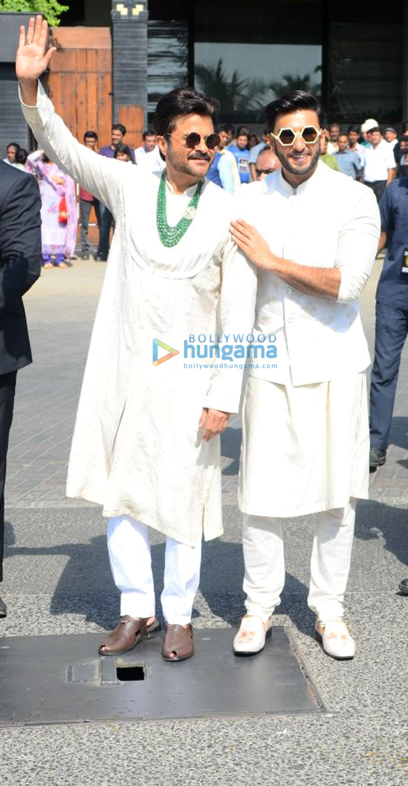 anil kapoor arjun kapoor others snapped attending anand ahuja sonam kapoors wedding 008
