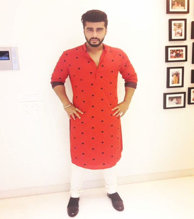 Arjun Kapoor at Sonam Kapoor's Mehendi ceremony