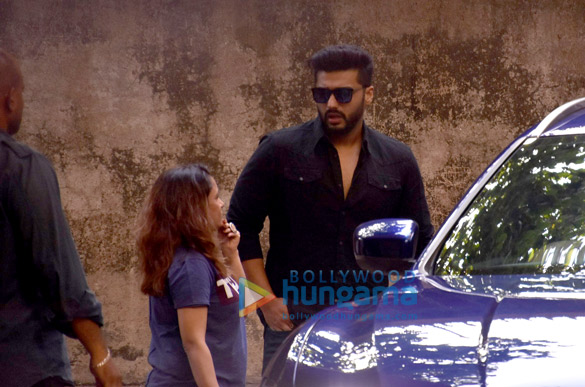 arjun kapoor spotted at sanjay leela bhansalis office 3