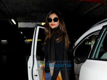 Arpita Khan Sharma, Loveratri stars Aayush Sharma, Warina Hussain and others snapped at the airport