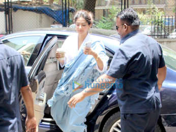 Cast of Veere Di Wedding snapped outside Shankar Mahadevan's dubbing studio