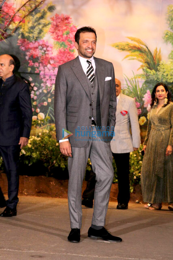 celebs grace sonam kapoor and anand ahujas wedding reception 1 6