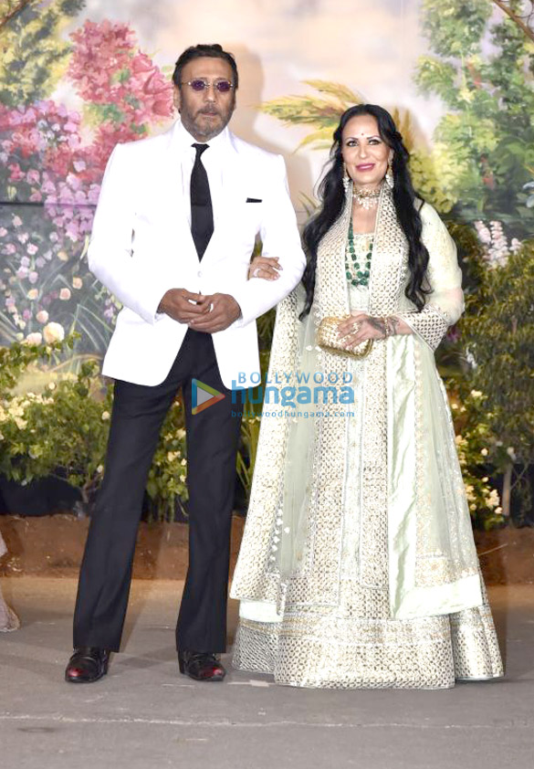 celebs grace sonam kapoor and anand ahujas wedding reception 12