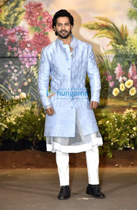 celebs grace sonam kapoor and anand ahujas wedding reception 14 2