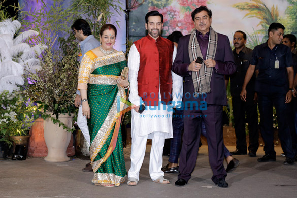 celebs grace sonam kapoor and anand ahujas wedding reception 2