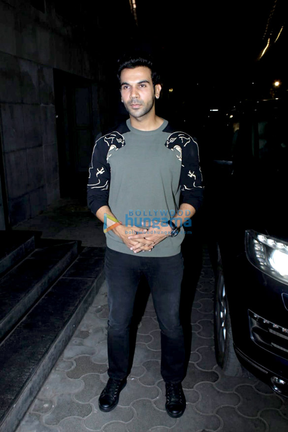celebs grace the special screening veere di wedding 6
