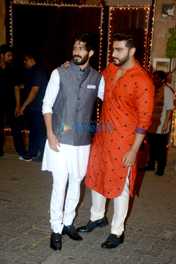Celebs snapped at Sonam Kapoor’s house Celebs snapped at Sonam Kapoor’s house