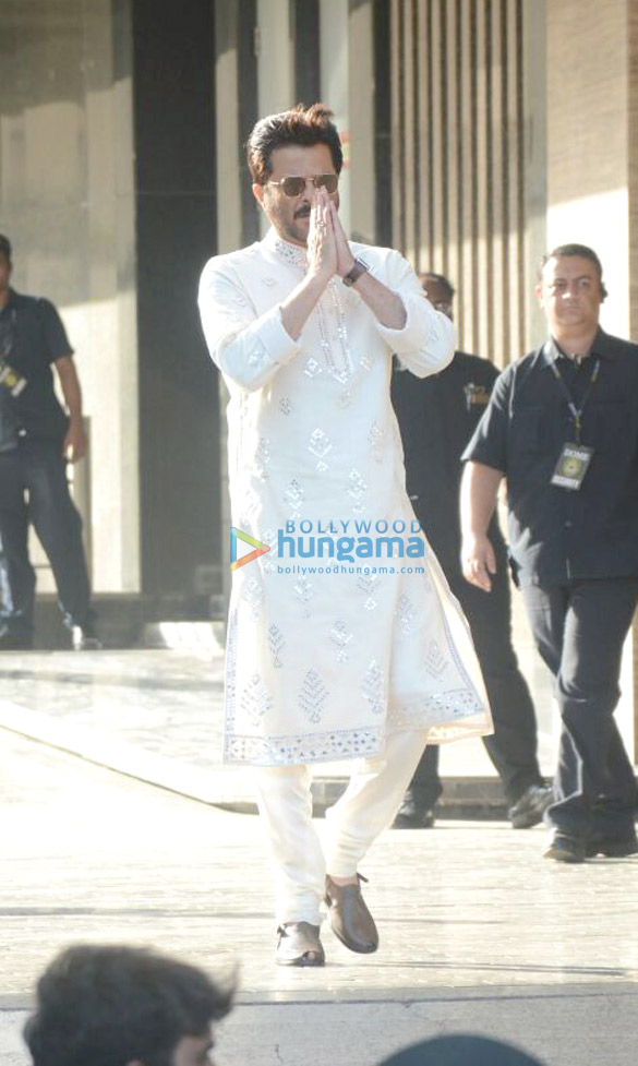 clebs snapped arriving for sonam kapoors mehendi at signature island in bkc 2