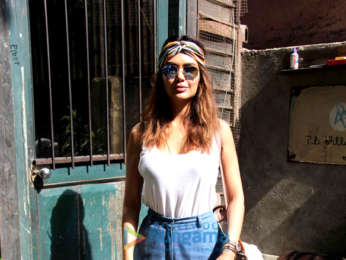 Esha Gupta spotted at Pali Village Cafe in Bandra