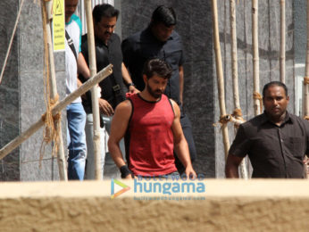Hrithik Roshan snapped on location of a shoot in Bandra