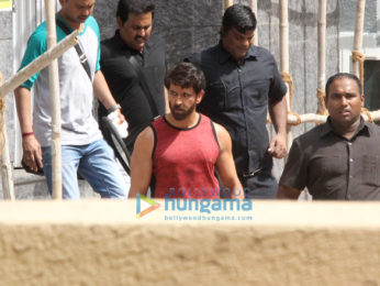 Hrithik Roshan snapped on location of a shoot in Bandra