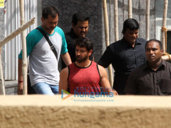 Hrithik Roshan snapped on location of a shoot in Bandra