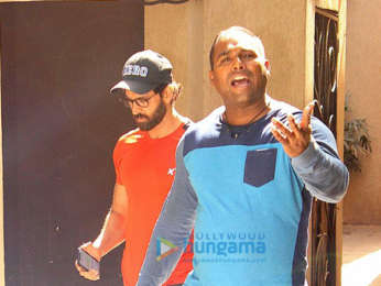 Hrithik Roshan spotted at Bblunt salon in Juhu