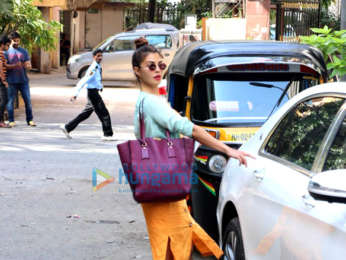 Jacqueline Fernandez and Soha Ali Khan spotted in Bandra