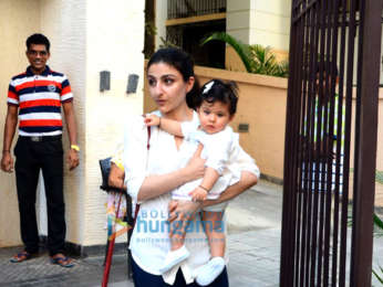 Jacqueline Fernandez and Soha Ali Khan spotted in Bandra