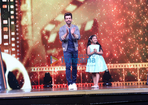 john abraham snapped on the sets of did lil masters 7