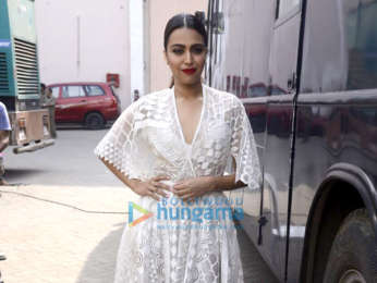 Kareena Kapoor Khan and Swara Bhaskar snapped at Mehboob Studios for Veere Di Wedding promotions