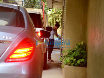 Kareena Kapoor Khan and Taimur Ali Khan snapped at Karisma Kapoor's house in Bandra