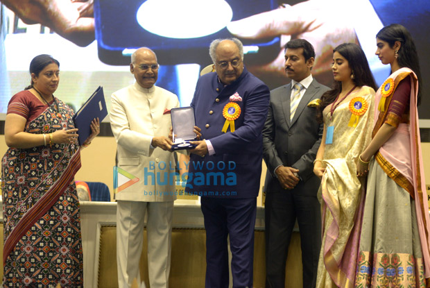 NATIONAL AWARD CONTROVERSY: 65 winners skip award function after President presents awards only to 11 winners NATIONAL AWARD CONTROVERSY: 65 winners skip award function after President presents awards only to 11 winners