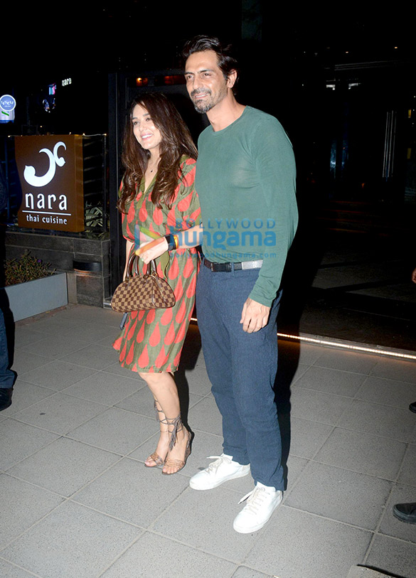 Preity Zinta and Arjun Rampal spotted at Yauatcha in BKC Preity Zinta and Arjun Rampal spotted at Yauatcha in BKC