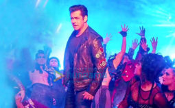Movie Stills Of The Movie Race 3
