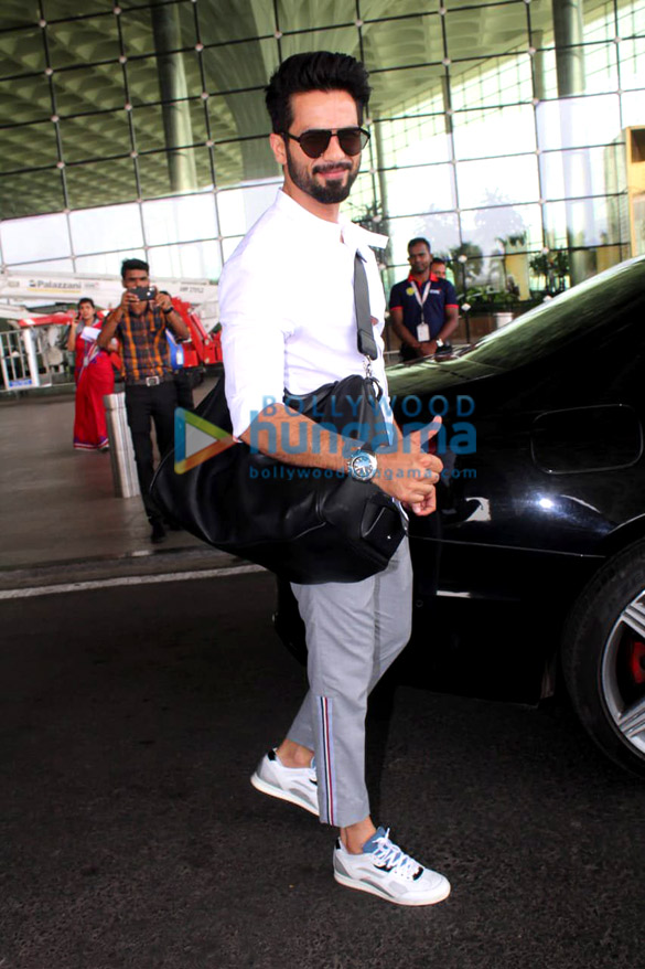 ranbir kapoor shahid kapoor urvashi rautela and others snapped at the airport 2