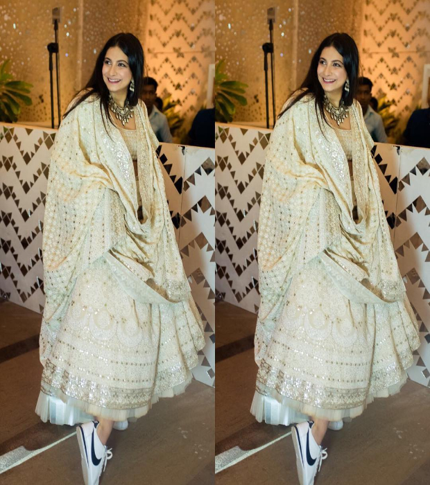 Rhea Kapoor at Sonam Kapoor's Mehendi
