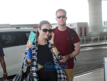 Salman Khan, Aishwarya Rai Bachchan, Jacqueline Fernandez and others snapped at the airport