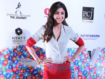 Shilpa Shetty, Athiya Shetty, Priya Varrier snapped at PCJ Outlook Social Media Awards 2018 at Hyatt Regency in New Delhi