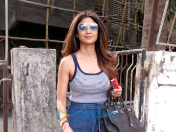 Shilpa Shetty snapped in Juhu