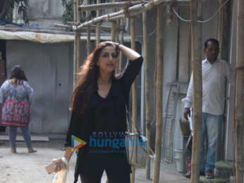 Sonali Bendre spotted at Kromakay salon in Juhu