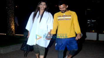 Sonam Kapoor Ahuja and Anand Ahuja spotted post dinner in Bandra