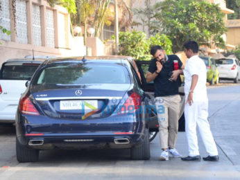 Sonam Kapoor and Anand Ahuja spotted loooking for a new house in Bandra