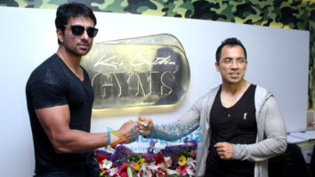 Sonu Sood snapped at fitness bash in Kris Gethins Gym
