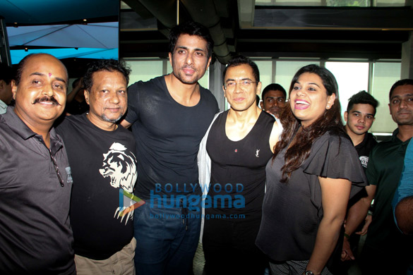sonu sood snapped at fitness bash in kris gethins gym 4