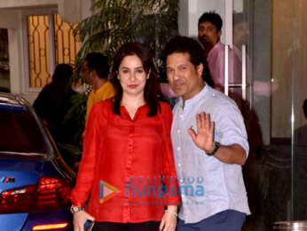 Special screening of ‘102 Not Out’ at Sunny Super Sound in Juhu
